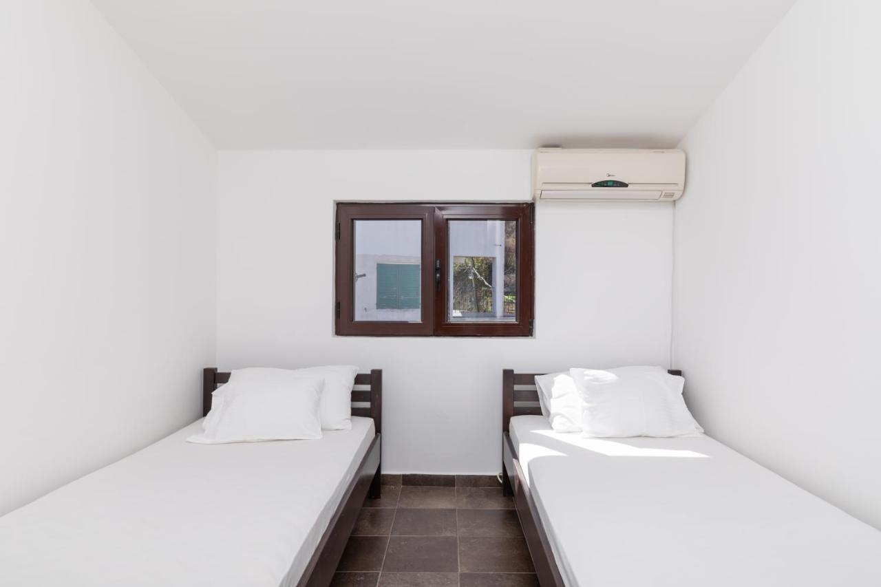 Apartments Pajovic Kotor Bagian luar foto