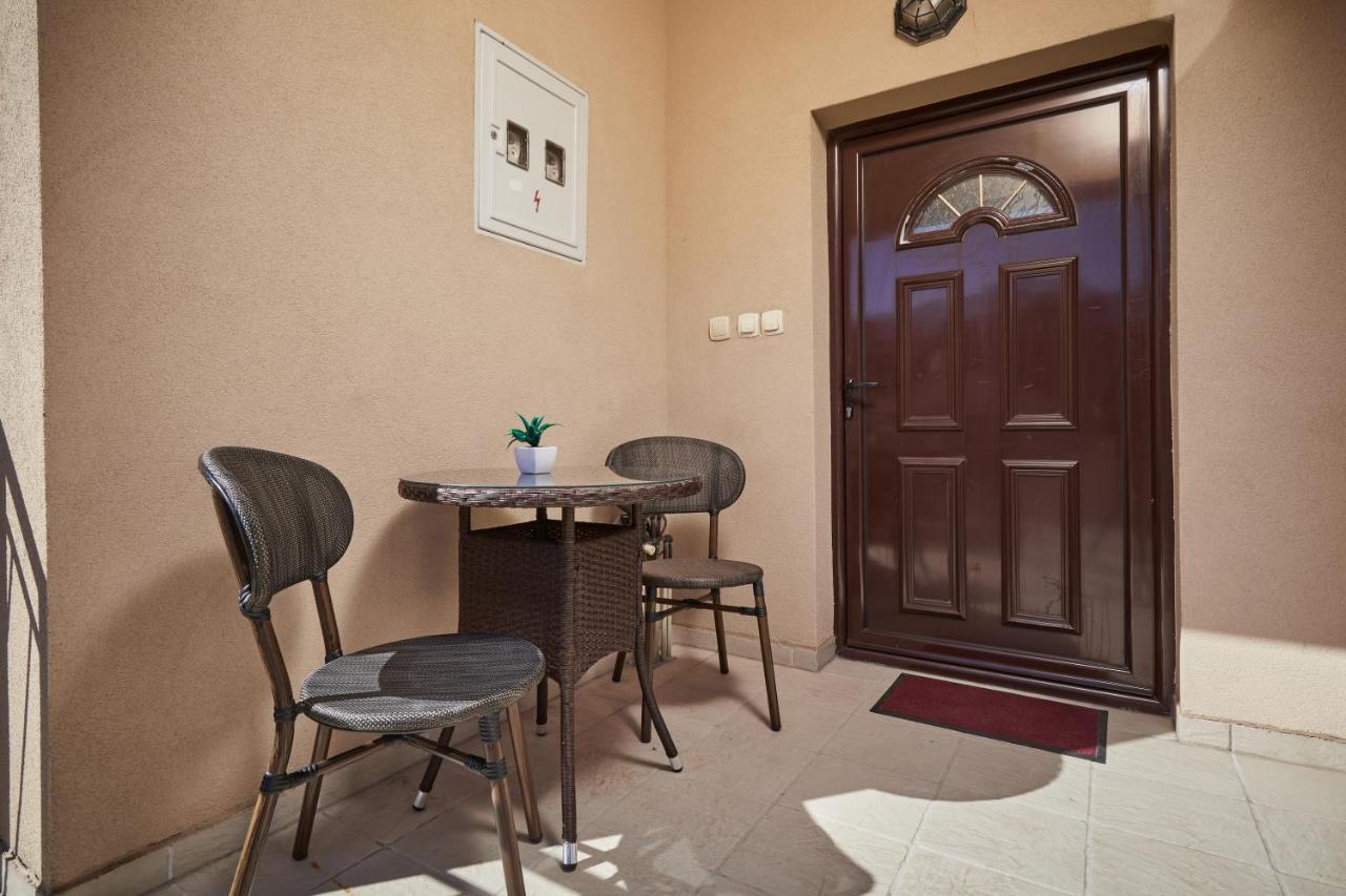 Apartments Pajovic Kotor Bagian luar foto