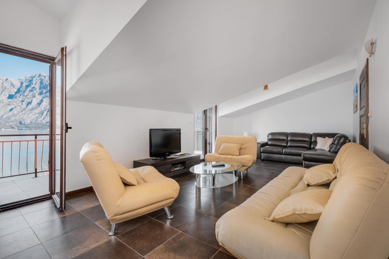 Apartments Pajovic Kotor Bagian luar foto